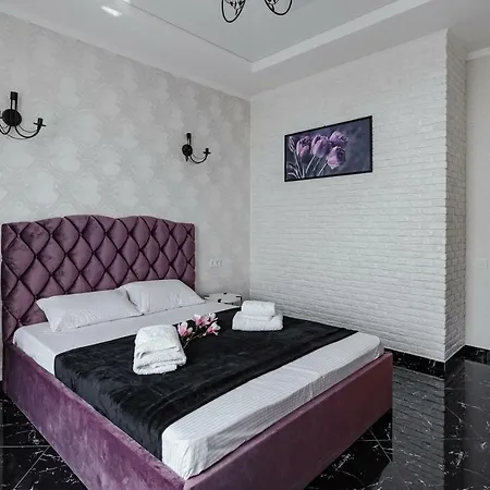 Arcadia. Gagarin Plaza * Odesa