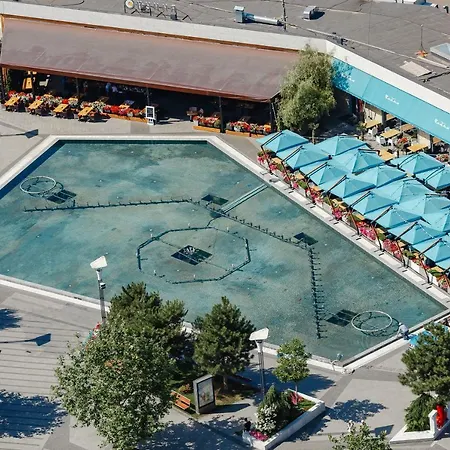 Διαμέρισμα Arcadia. Gagarin Plaza *