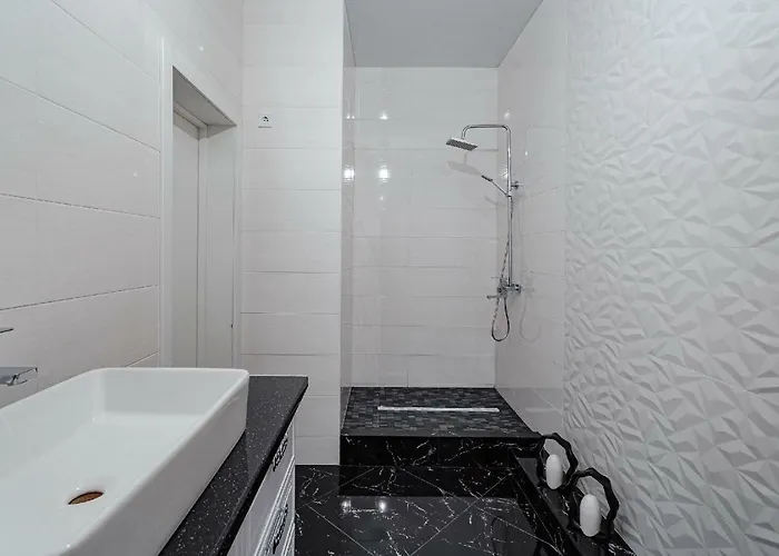 Arcadia. Gagarin Plaza *