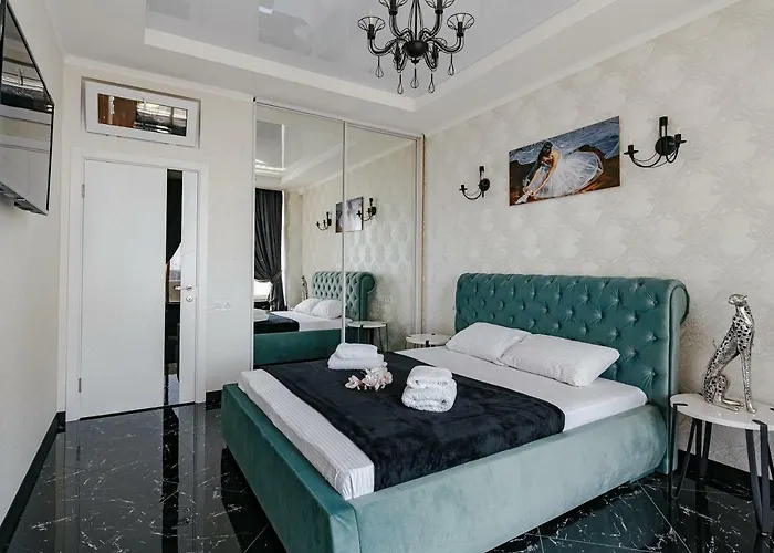 Arcadia. Gagarin Plaza