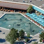 Апартаменты Arcadia. Gagarin Plaza *